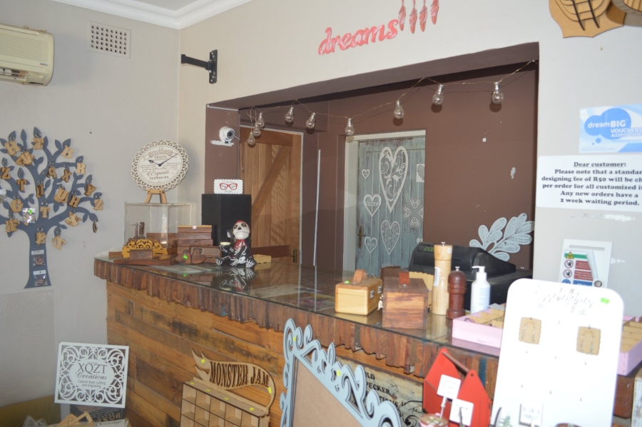 Commercial Property for Sale in Flamwood North West